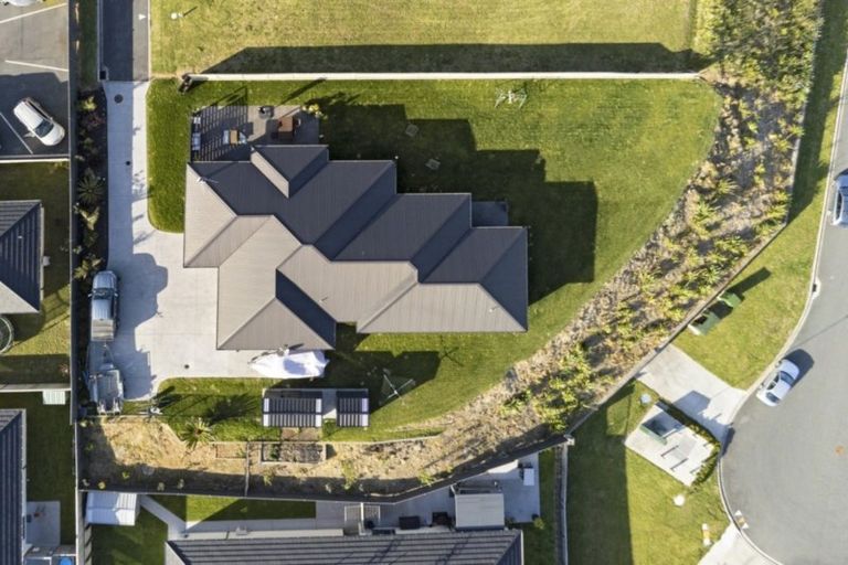 Photo of property in 19 Wairere Rise, Omokoroa, 3114