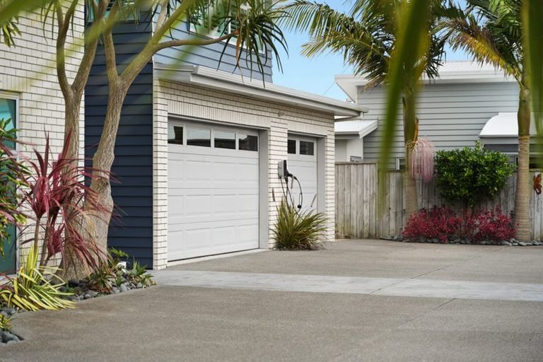 Photo of property in 66 Rototuna Road, Rototuna, Hamilton, 3210