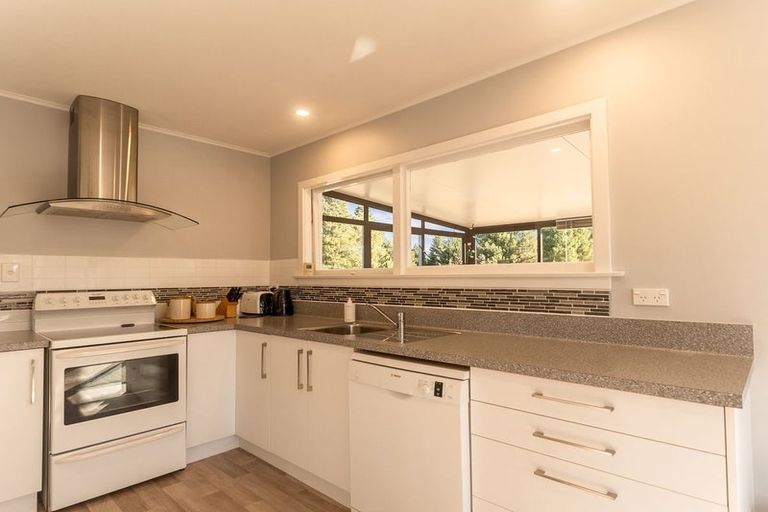 Photo of property in 3 Maitland Place, Favona, Auckland, 2024