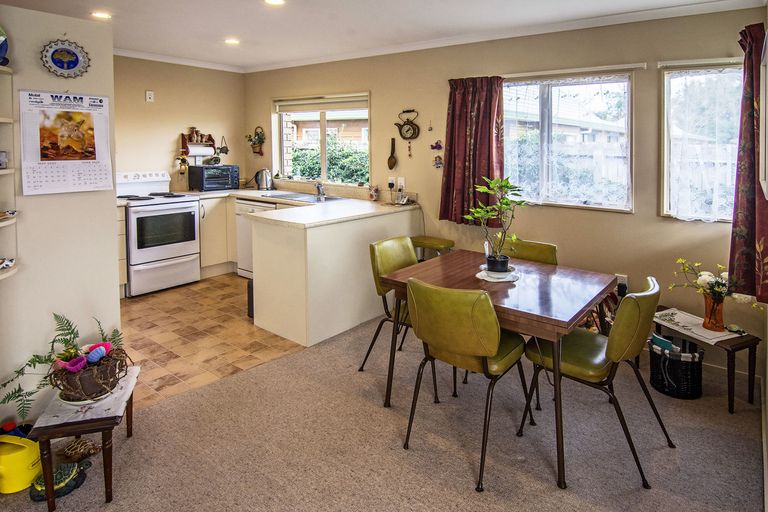 Photo of property in Holdsworth Villas, 38/2 William Donald Drive, Solway, Masterton, 5810