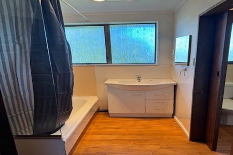 Photo of property in 24-26 Pencarrow Street, Highbury, Palmerston North, 4412