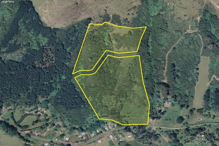 Photo of property in 510 Le Bons Bay Road, Le Bons Bay, Akaroa, 7583