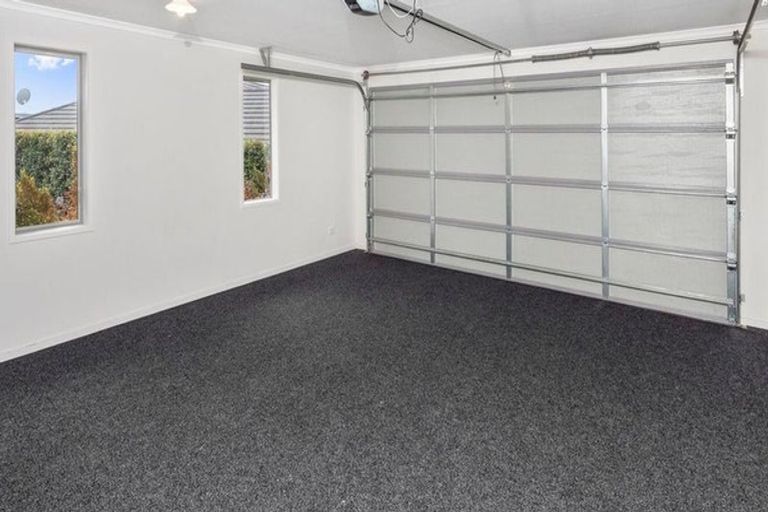 Photo of property in 4 Mcneish Place, Pokeno, 2402