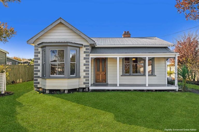 Photo of property in 14 Warwick Street, Mayfield, Blenheim, 7201