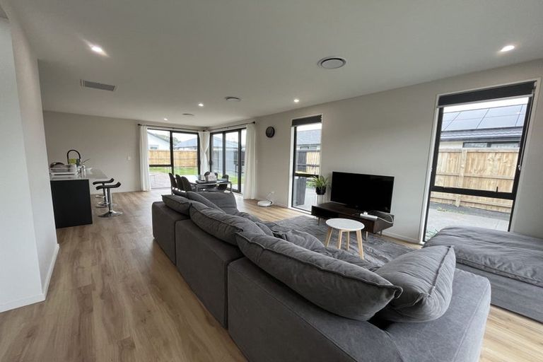 Photo of property in 4 Bellows Close, Halswell, Christchurch, 8025