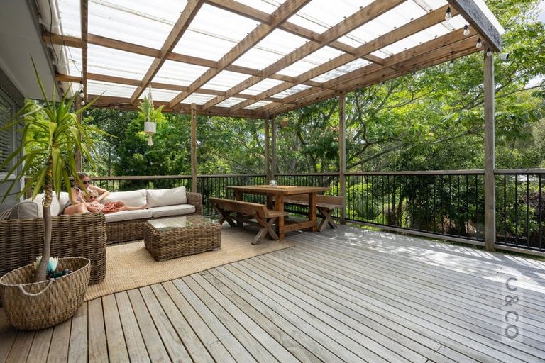 Photo of property in 11 Murray Way, Waimauku, 0812