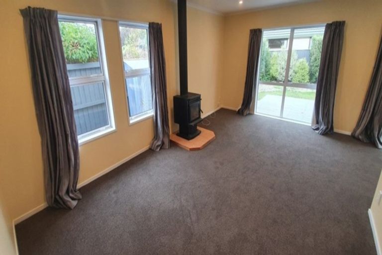 Photo of property in 37 Lancewood Drive, Halswell, Christchurch, 8025