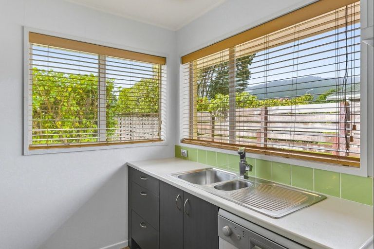 Photo of property in 26a Matai Street, Waikanae, 5036