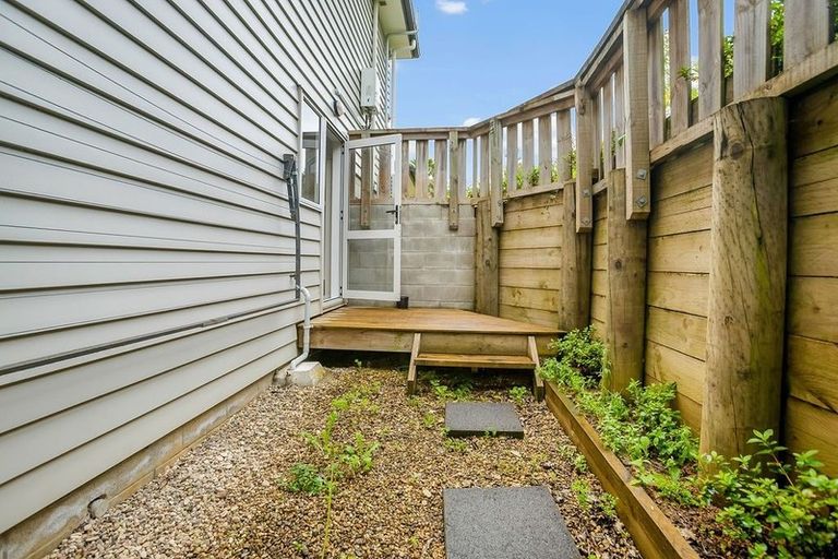 Photo of property in 13 Cape Vista Crescent, Pukekohe, 2120