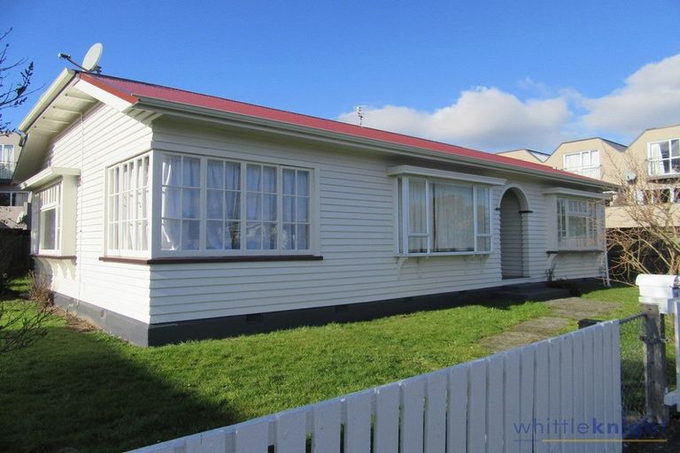 Photo of property in 104 Wainui Street, Riccarton, Christchurch, 8041