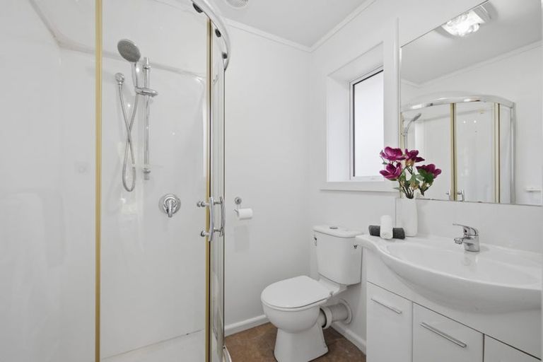 Photo of property in 24 Ashbourne Street, Burnside, Christchurch, 8053