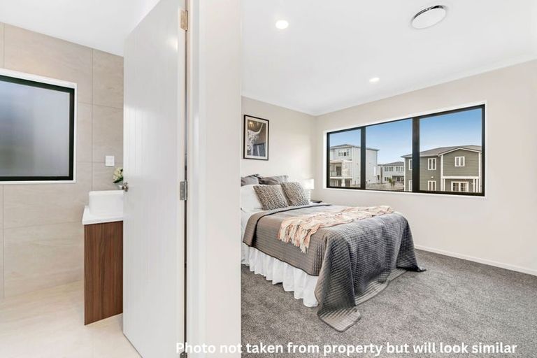 Photo of property in 3 Sagitta Drive, Flat Bush, Auckland, 2019