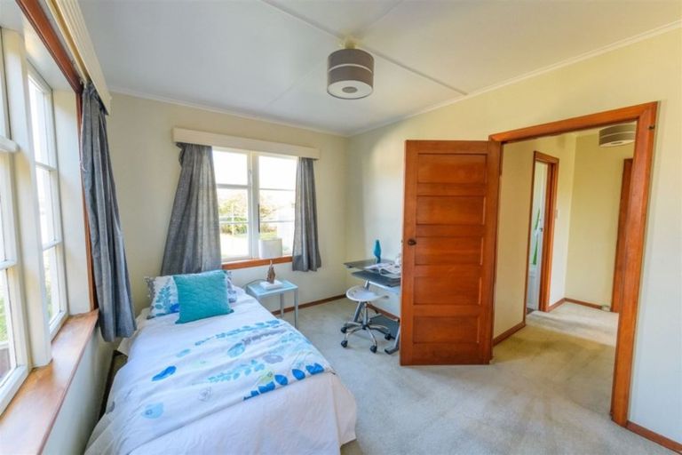 Photo of property in 4 Evatt Street, Bryndwr, Christchurch, 8053