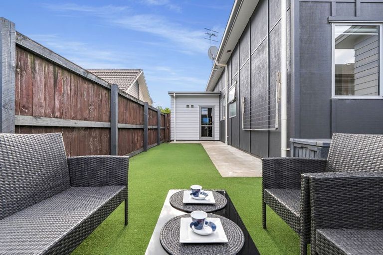 Photo of property in 80 Landing Drive, Pyes Pa, Tauranga, 3112