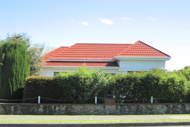 Photo of property in 98 Stout Street, Whataupoko, Gisborne, 4010