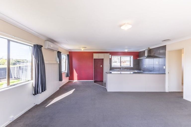 Photo of property in 129a Avalon Drive, Nawton, Hamilton, 3200