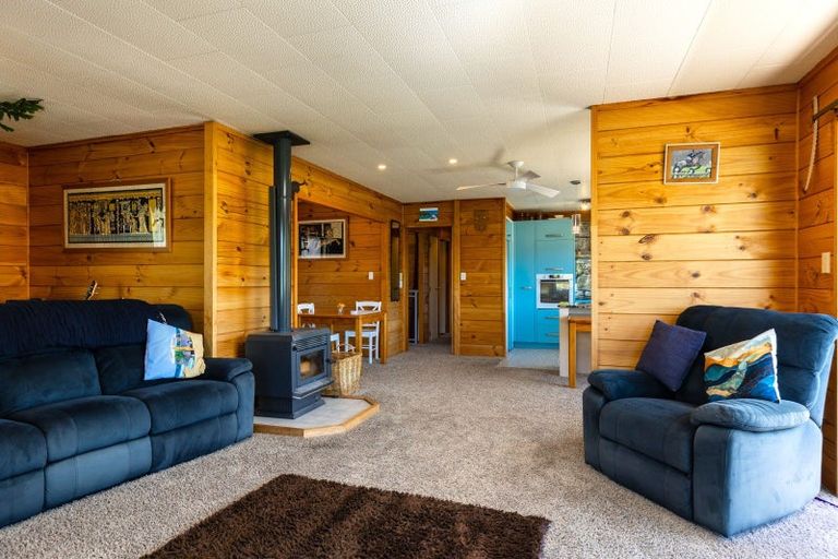 Photo of property in 312e Waikawa Road, Waikawa, Picton, 7220