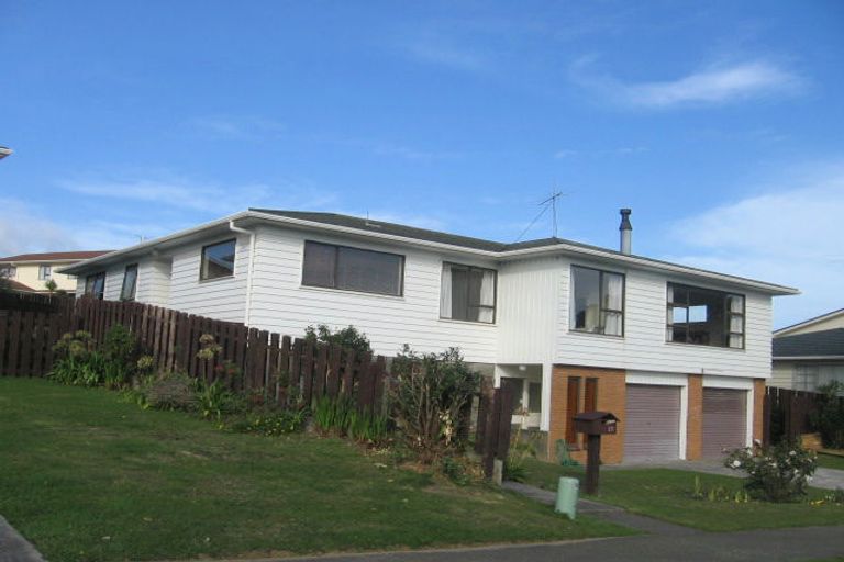 Photo of property in 79 Tweed Road, Papakowhai, Porirua, 5024