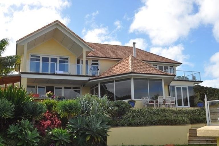 Photo of property in 78 Beauvoir Avenue, Matakatia, Whangaparaoa, 0930