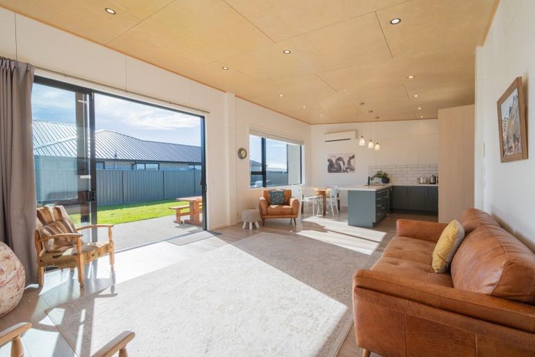 Photo of property in 137 Dusky Street, Te Anau, 9600