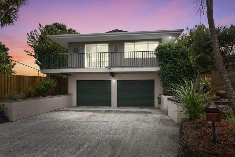 Photo of property in 19 Beazley Crescent, Tikipunga, Whangarei, 0112