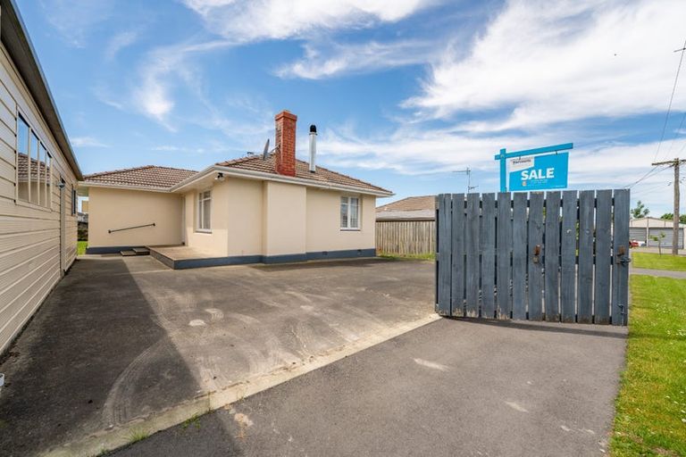 Photo of property in 6 Elizabeth Street, Waimate, 7924