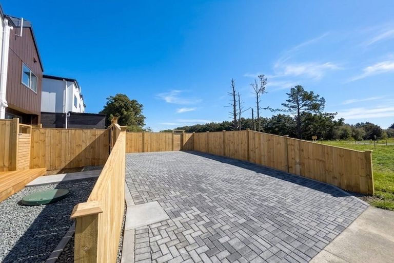 Photo of property in 36 Kiritau Road, Karaka, 2578