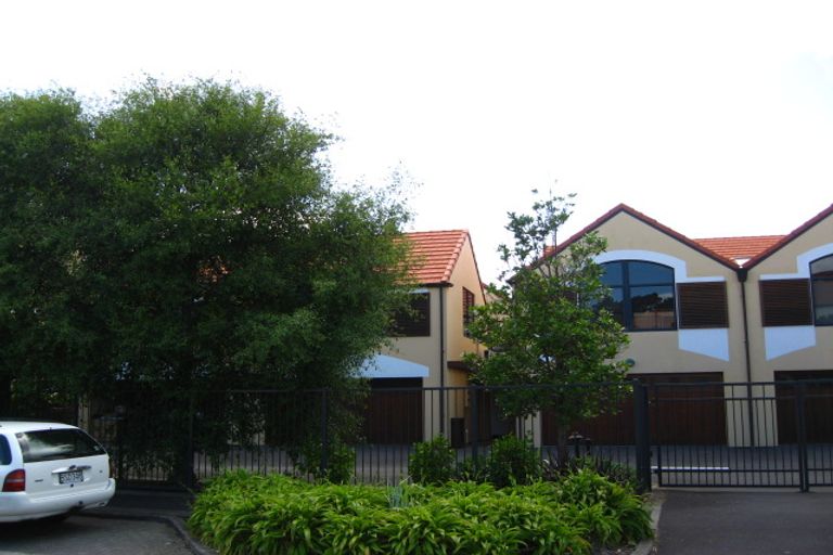 Photo of property in 95 Waterside Crescent, Gulf Harbour, Whangaparaoa, 0930