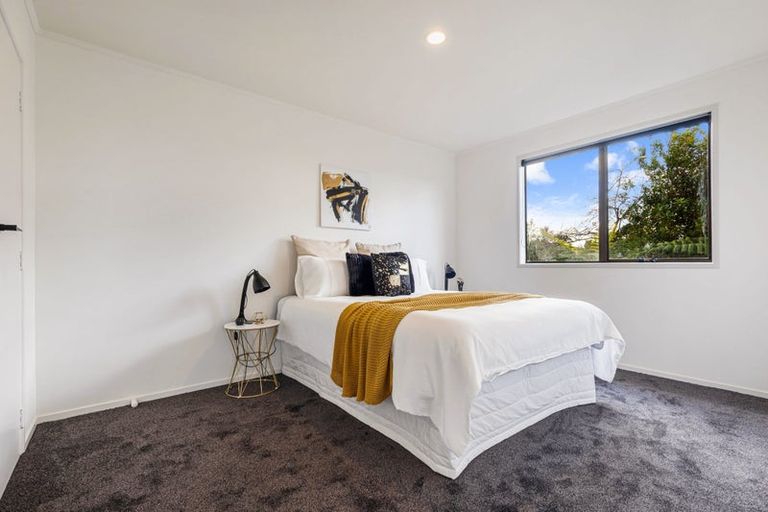 Photo of property in 1/9 Hydra Place, Glen Eden, Auckland, 0602