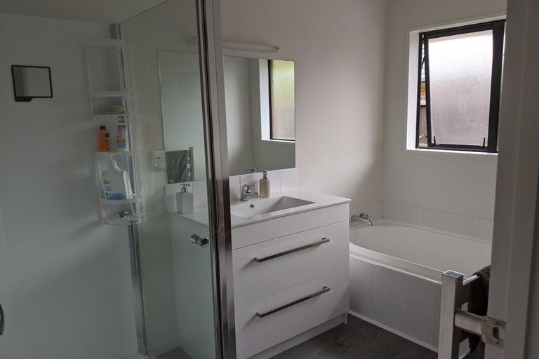 Photo of property in 58 Broadhaven Avenue, Parklands, Christchurch, 8083