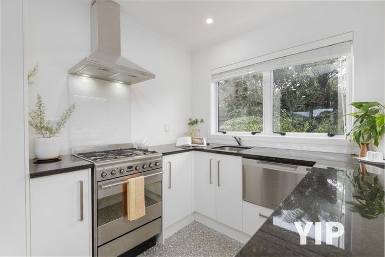 Photo of property in 20b Woodland Road, Johnsonville, Wellington, 6037