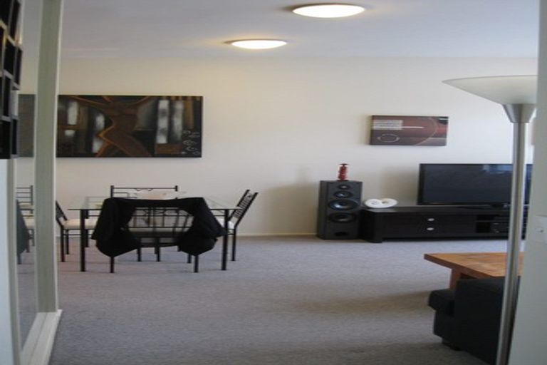 Photo of property in 7 Hanson Street, Mount Cook, Wellington, 6021