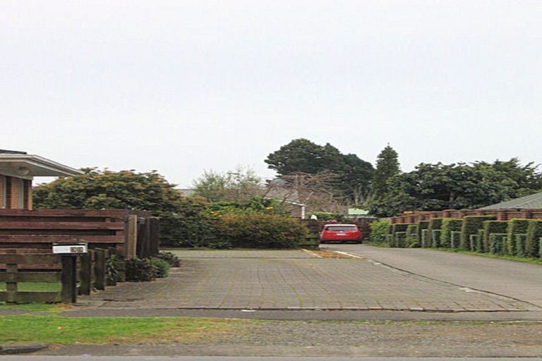 Photo of property in 33 Beach Road, Pahurehure, Papakura, 2113