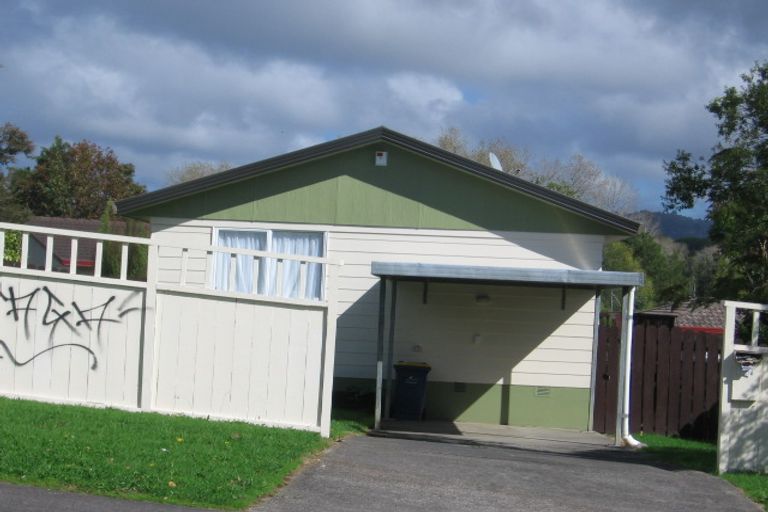 Photo of property in 1/12 Borich Road, Sunnyvale, Auckland, 0612
