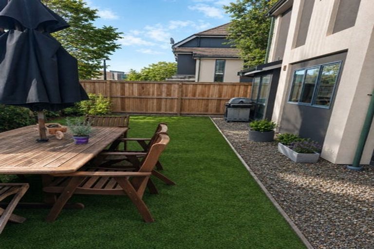 Photo of property in St Lukes Courts, 170 Peterborough Street, Christchurch Central, Christchurch, 8013