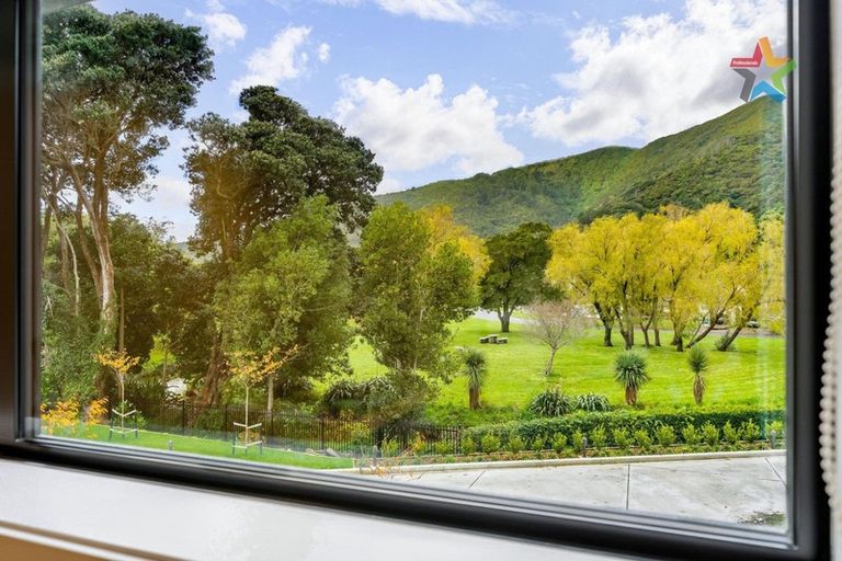 Photo of property in 6/148 Riverside Drive, Waiwhetu, Lower Hutt, 5010