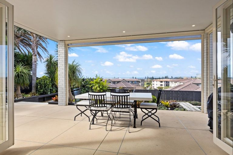 Photo of property in 29 The Ritz, Orewa, 0931