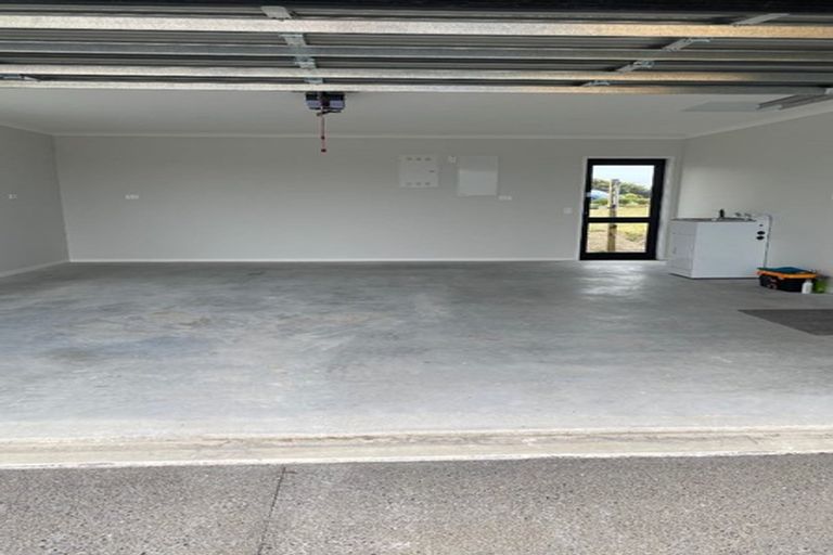 Photo of property in 59 Seagrass Place, Otaki Beach, Otaki, 5512