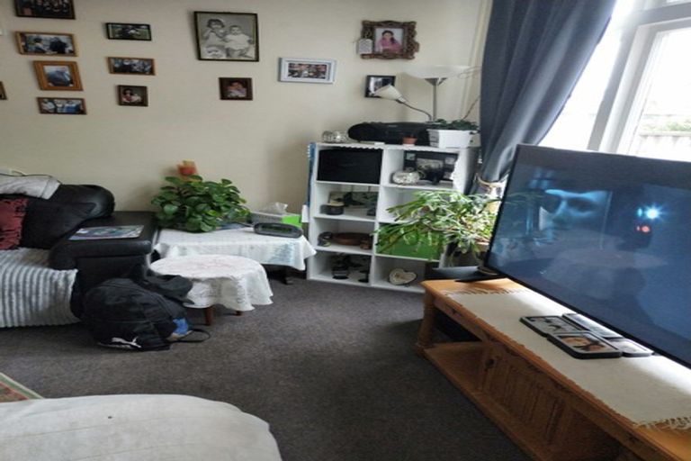 Photo of property in 18b Mckenzie Street, Levin, 5510