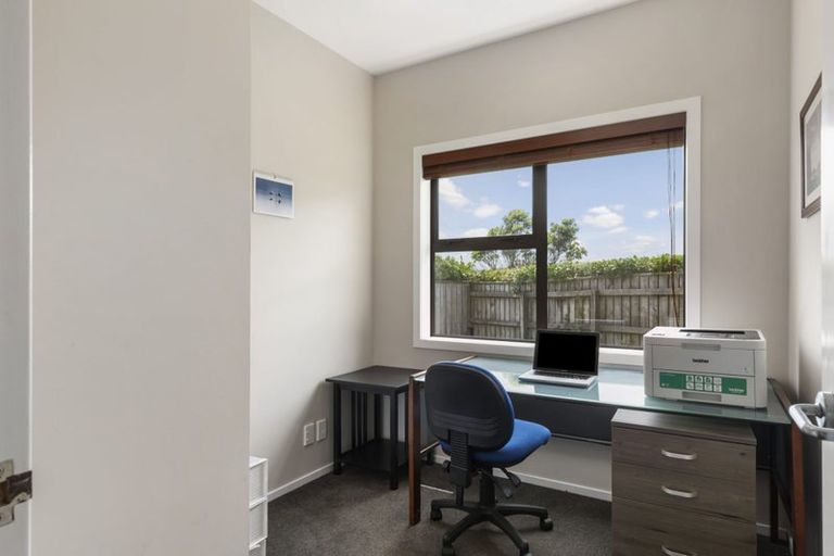 Photo of property in 8 Carmichael Street, Johnsonville, Wellington, 6037