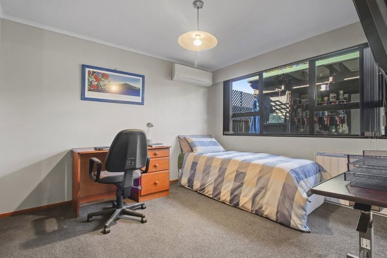 Photo of property in 73 Torkar Road, Clarks Beach, 2122