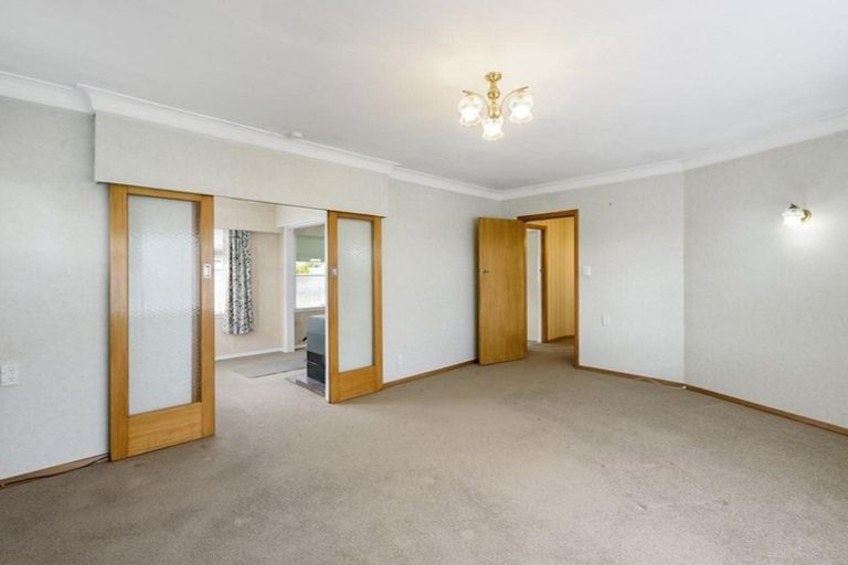 Photo of property in 46 George Street, Levin, 5510