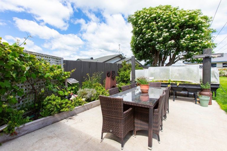 Photo of property in 25 Victoria Avenue, Dannevirke, 4930
