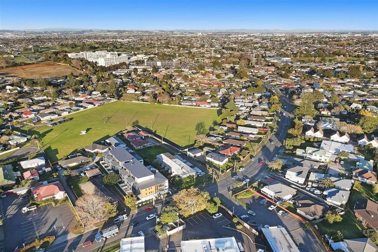 Photo of property in 304/8 Gray Avenue, Mangere East, Auckland, 2024