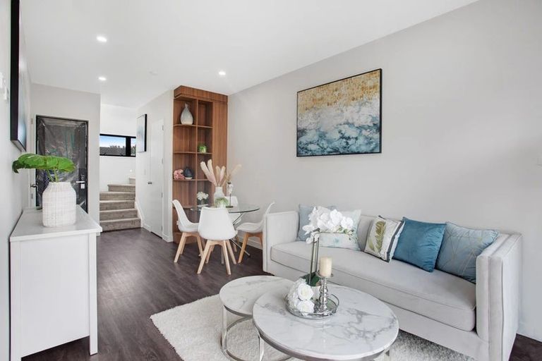 Photo of property in 4/32 Airfield Road, Takanini, 2112