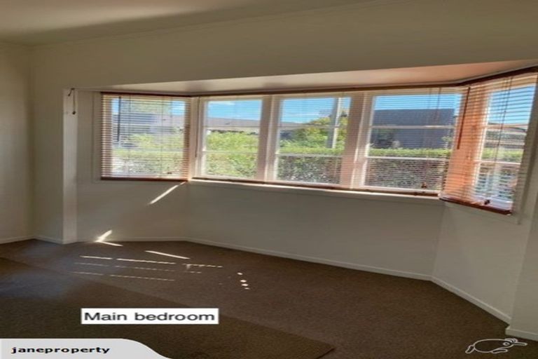 Photo of property in 12 Hugh Brown Drive, New Lynn, Auckland, 0600