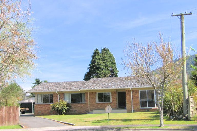 Photo of property in 8 Corilin Place, Mangakakahi, Rotorua, 3015
