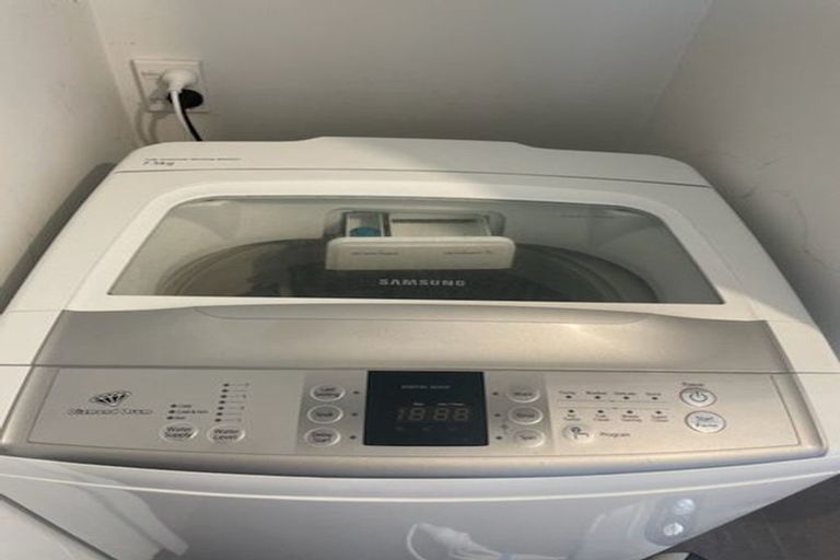 Photo of property in 304/160a Hobsonville Point Road, Hobsonville, Auckland, 0616