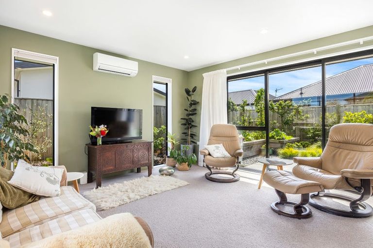 Photo of property in 11 Allied Road, Halswell, Christchurch, 8025