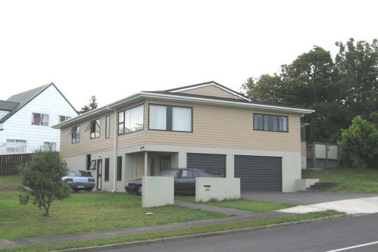 Photo of property in 20 Cyril Crescent, West Harbour, Auckland, 0618